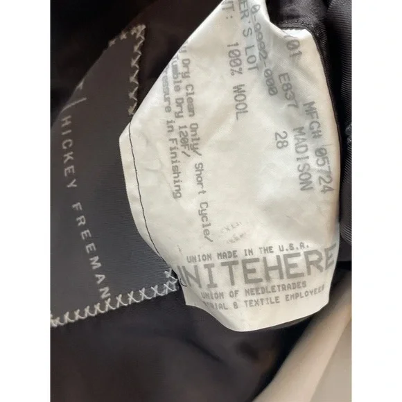 Hickey Freeman 42R USA Made Loro Piana Tasmanian‎ Super 130's Gray 2Btn Blazer